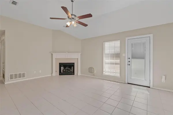 1918 Lee Drive, Denton, TX 76209