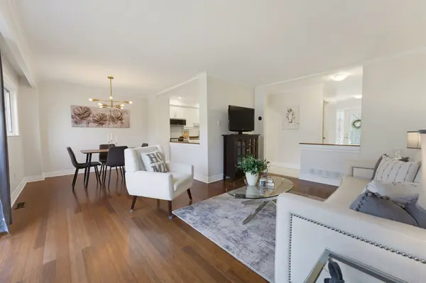 620 Forestwood CRES, Burlington, ON L7L 4K5