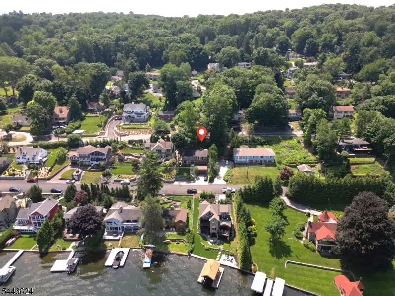 21 Maple Pkwy, Sparta Twp., NJ 07871
