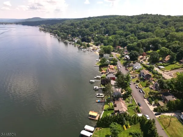 21 Maple Pkwy, Sparta Twp., NJ 07871