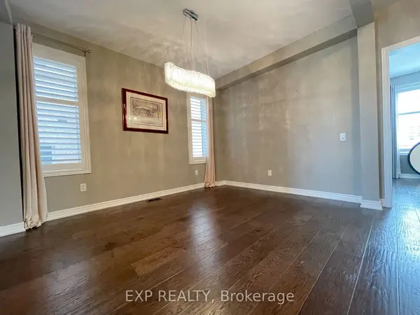 740 Clifford Perry PL, Newmarket, ON L3X 0J3