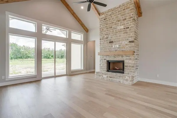 125 Aiden Drive, Waxahachie, TX 75165