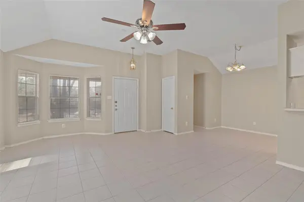 1918 Lee Drive, Denton, TX 76209
