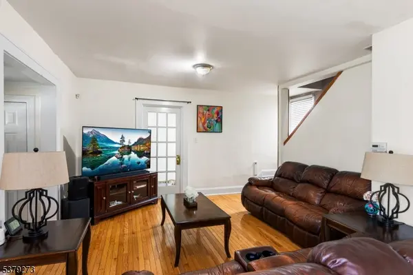 1648 Dill Ave, Linden City, NJ 07036