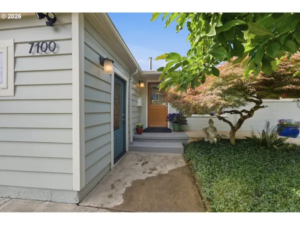 7100 SE HARRISON CT, Portland, OR 97215