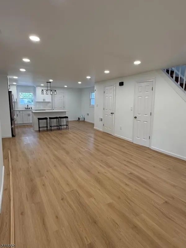 549 Beach St, City Of Orange Twp., NJ 07050