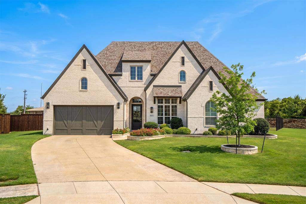 10801 Sycamore Falls Drive, Flower Mound, TX 76226