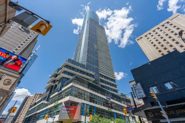 386 Yonge ST #5614, Toronto C01, ON M5B 0A5