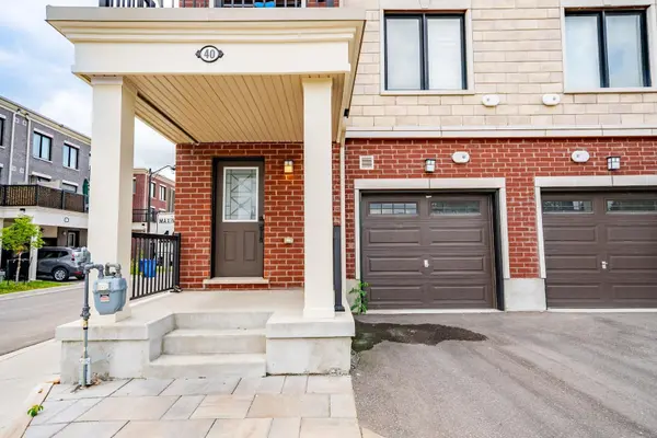 40 Covington CRES, Whitchurch-stouffville, ON L4A 4W8