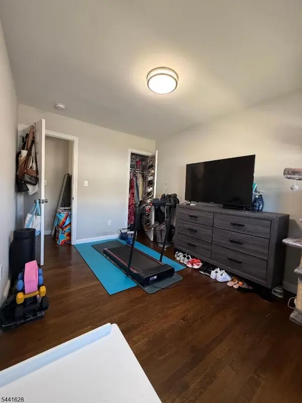 67 Halstead Ave #2, Wallington Boro, NJ 07057