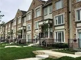 1 Beckenrose CT #142, Brampton, ON L6Y 6G2