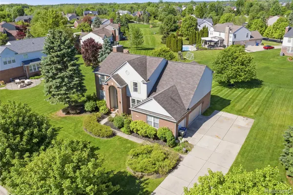 496 Pleasant Ridge DR, Canton Charter Township, MI 48188