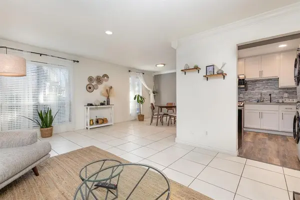5051 Les Chateaux Drive #138, Dallas, TX 75235