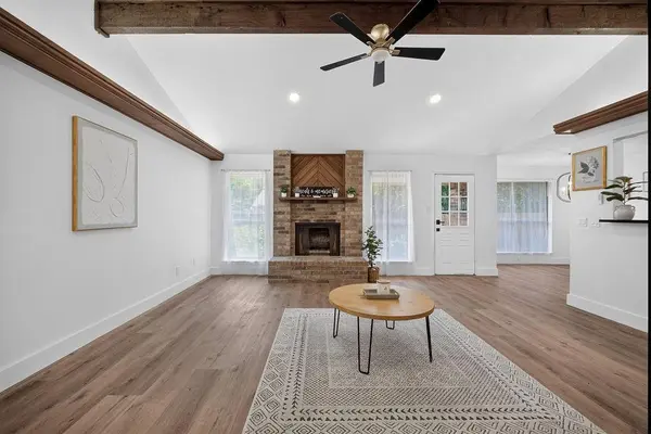 401 Myrtle Drive, Arlington, TX 76018