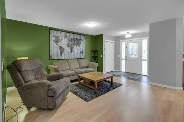 367 Fireside PL, Cochrane, AB T4C0R1
