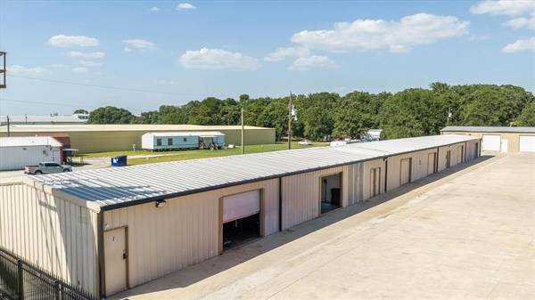 5985 Fall Creek Highway, Granbury, TX 76049