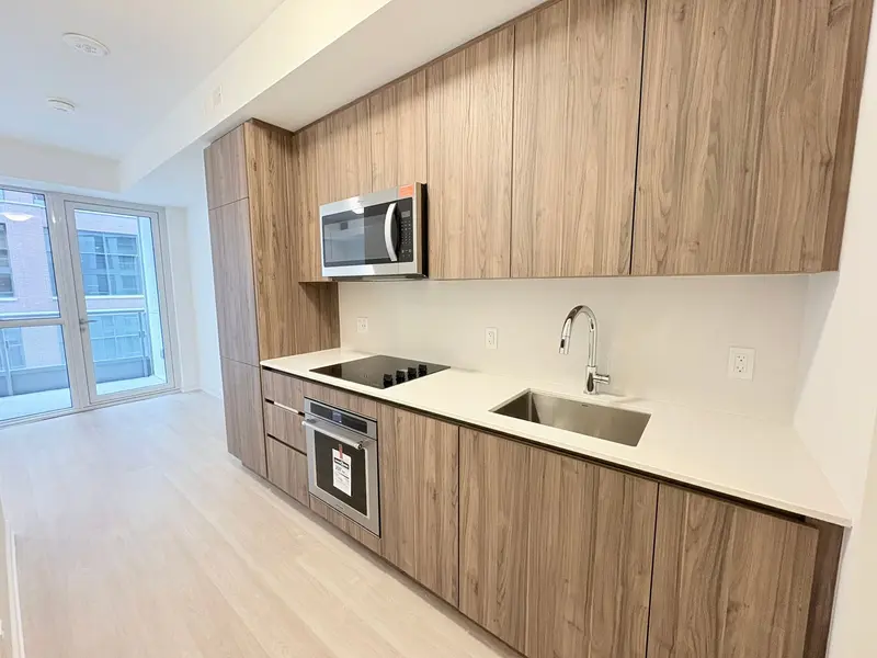 15 Richardson ST #427, Toronto C08, ON M5A 0Y5