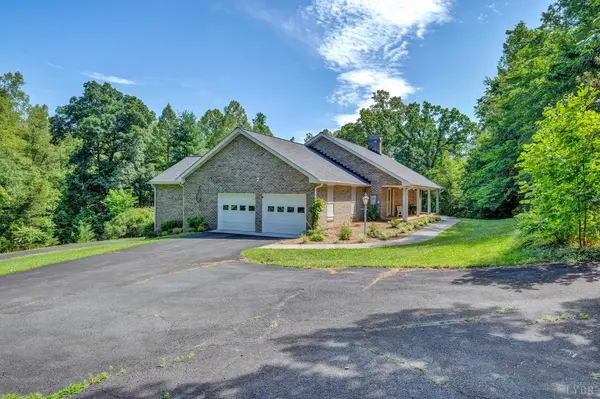 430 Watt Abbitt RD, Appomattox, VA 24522