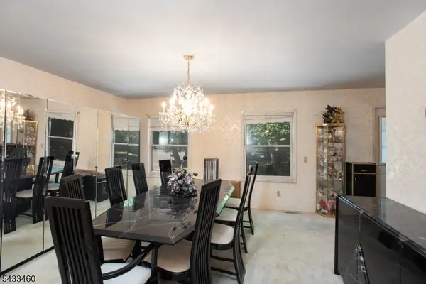 110 Edgewood Ave, Green Brook Twp., NJ 08812