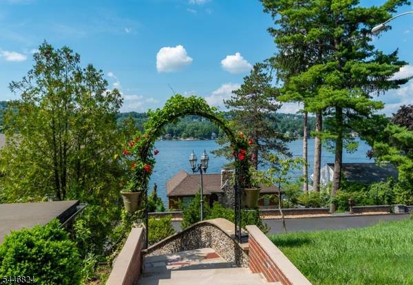 21 Maple Pkwy, Sparta Twp., NJ 07871