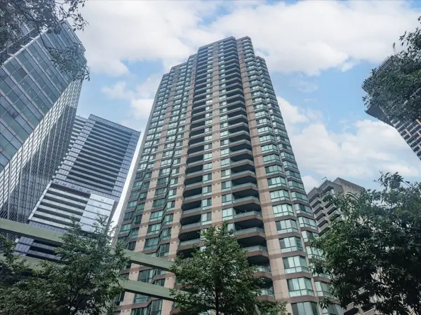 38 Elm ST #410, Toronto C01, ON M5G 2K5