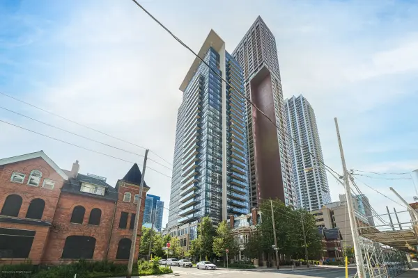 28 Linden ST #PH2, Toronto C08, ON M4Y 0A4