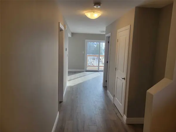 8 Rabbit RD, Brighton, ON K0K 1H0