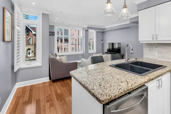 415 Jarvis ST #309, Toronto C08, ON M4Y 3C1