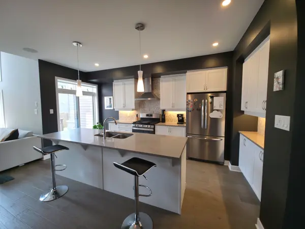 468 Trident Mews, Leitrim, ON K1T 0T2
