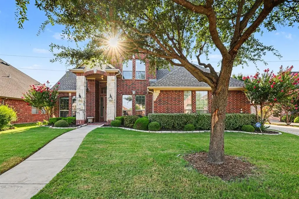 221 Chapel Hill Drive, Prosper, TX 75078