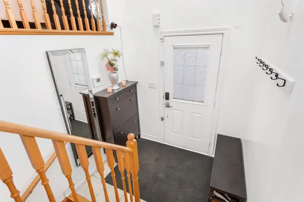 18 Mary Chapman BLVD, Toronto W05, ON M9M 0B2