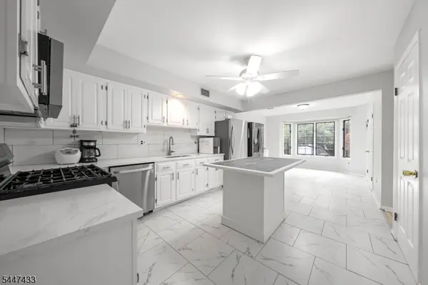 35 Mulford Dr, Wayne Twp., NJ 07470