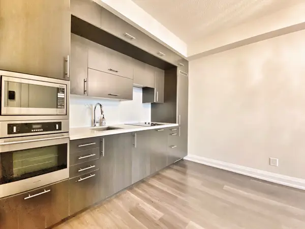5 Sheppard AVE E ##2116, Toronto C14, ON M2N 0G4