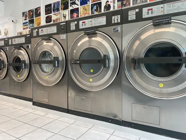 318 Harbord ST, Toronto C01, ON M6G 1H1