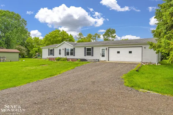 433 N Howard ST, Lexington Twp, MI 48422