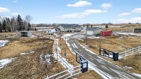 270092 Glenmore TRL, Rural Rocky View County, AB T0J 1X0