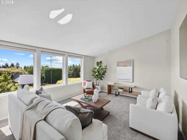 27885 SW LADD HILL RD, Sherwood, OR 97140