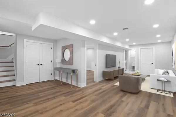 16 Old Short Hills Road #1, Millburn Twp., NJ 07041