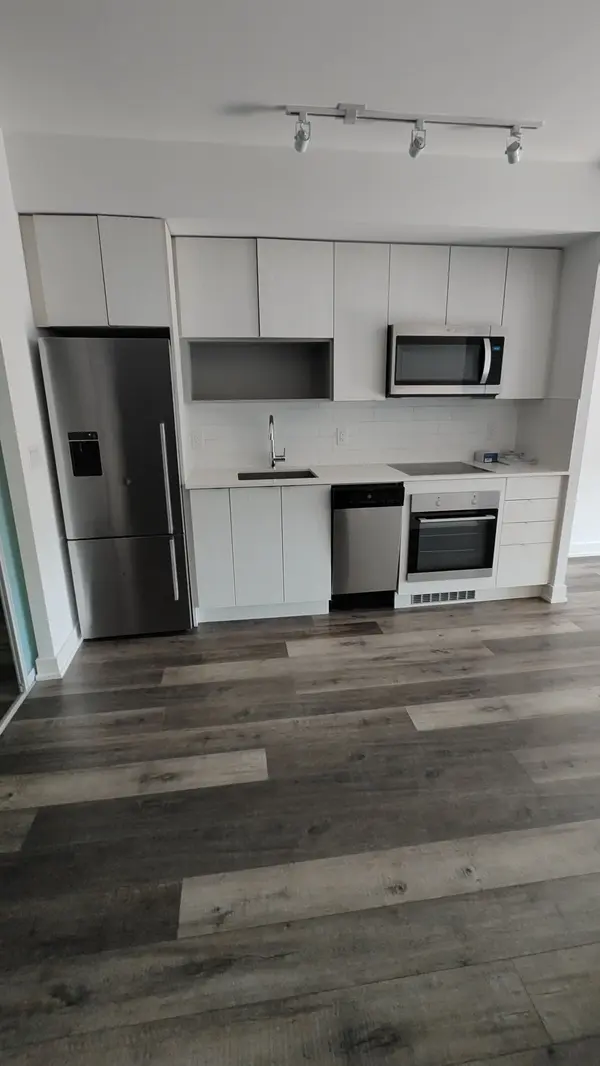 630 Greenwood AVE #606, Toronto E01, ON M4J 0A8