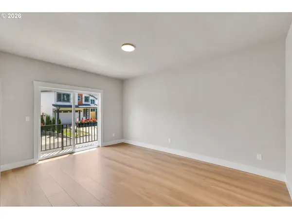 8864 SW Serenity TER, Beaverton, OR 97007