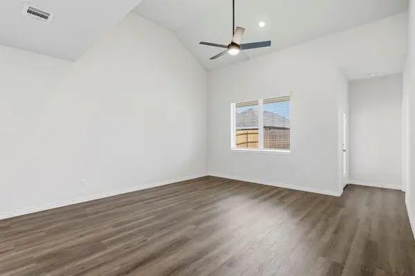 2412 Southern Magnolia Drive, Fort Worth, TX 76123