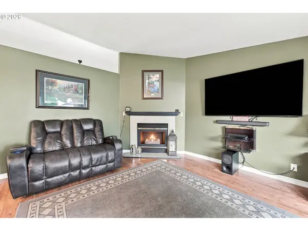 3909 NE 132ND CT, Vancouver, WA 98682