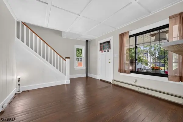 7 New St, Washington Boro, NJ 07882