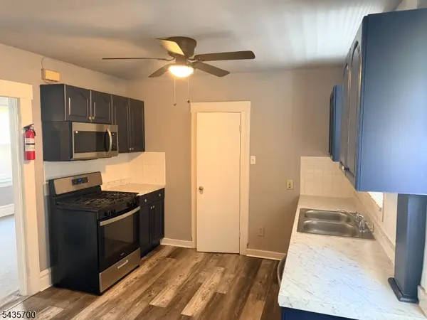 391 Glenwood Ave, East Orange City, NJ 07017