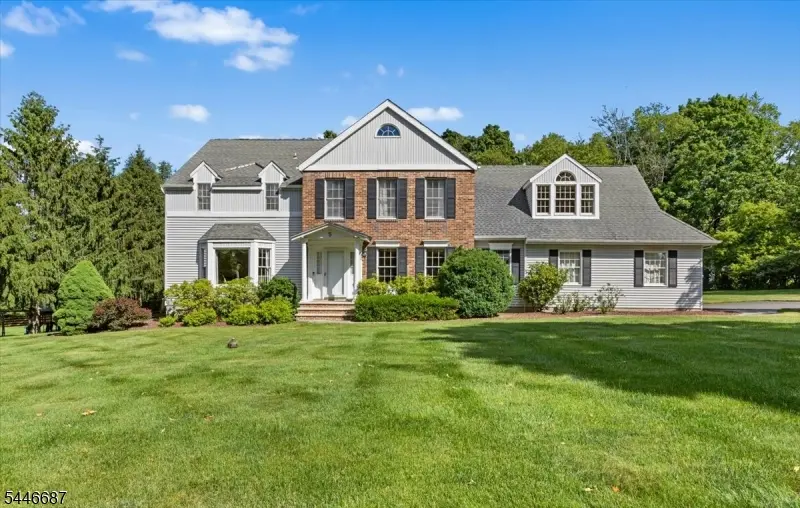 5 Cambridge Rd, Andover Twp., NJ 07848