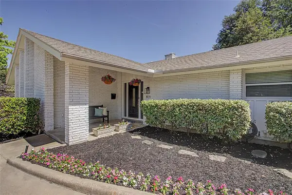 1921 Dakar Road E, Fort Worth, TX 76116