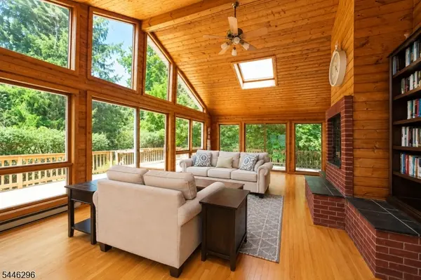 5 Crestview Dr, Bernardsville Boro, NJ 07924