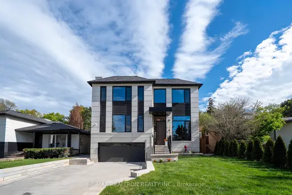 35 Foxwarren DR, Toronto C15, ON M2K 1L1