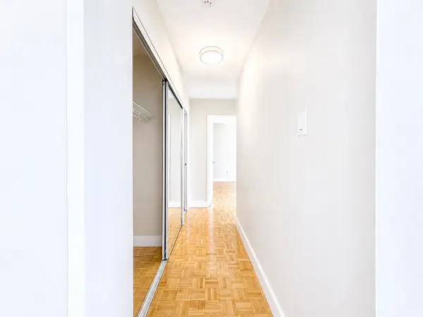 666 Spadina AVE #410, Toronto C01, ON M5S 2H8