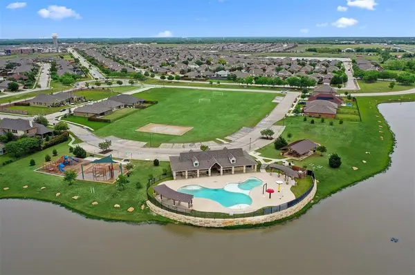 1716 Gulin Street, Royse City, TX 75189